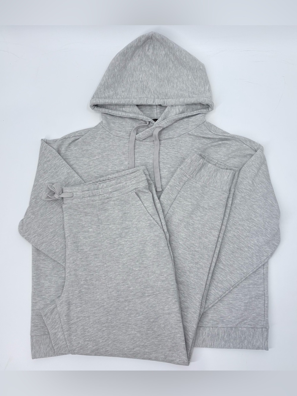 Quince Heather Gray Women's SuperSoft Fleece Pullover Hoodie & Joggers Set